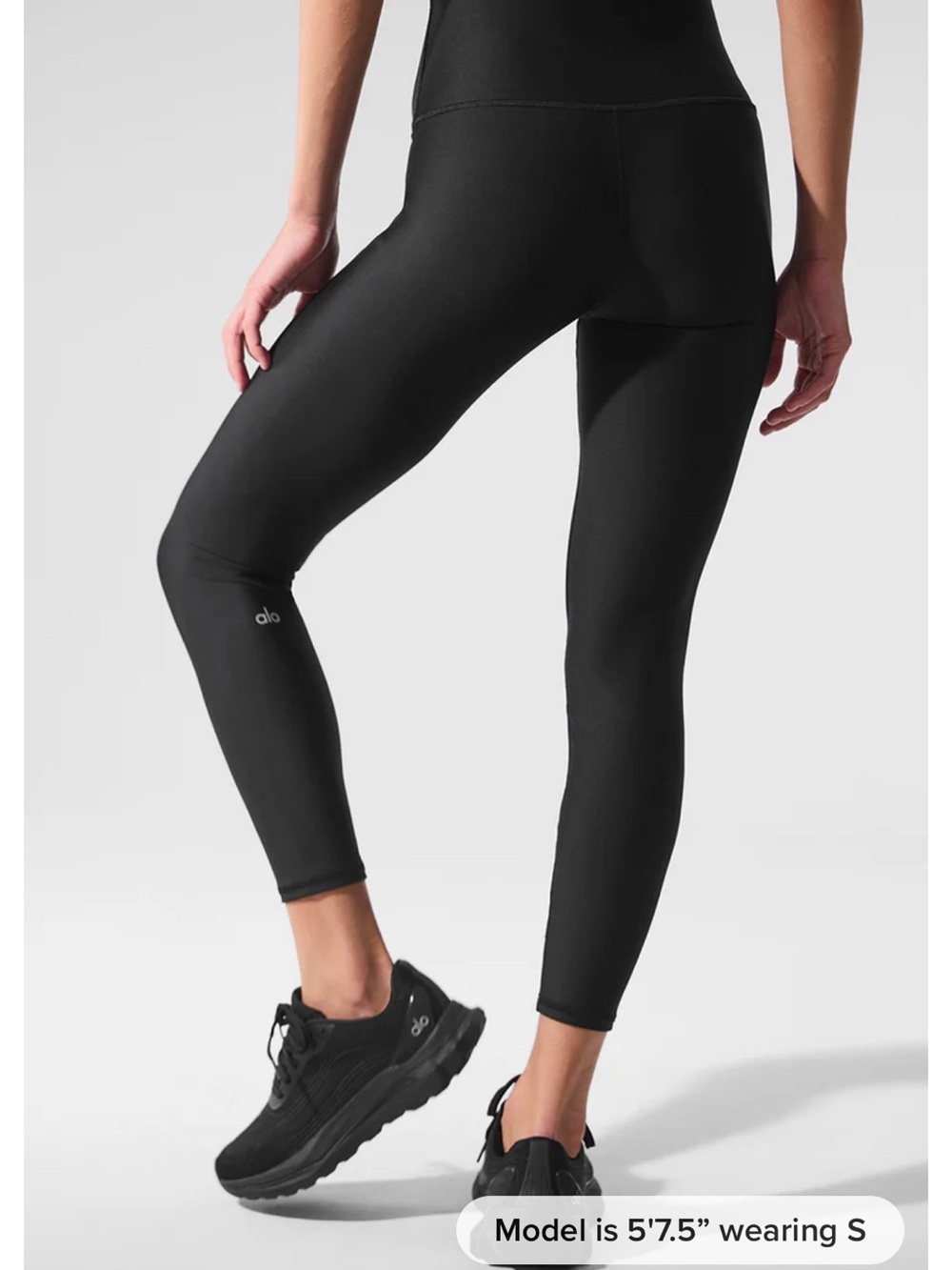 Alo 7/8 High-Waist Airlift Legging Best Seller like new! Priced to sell